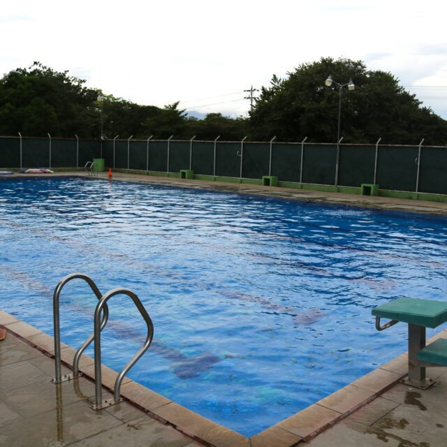 Piscina1